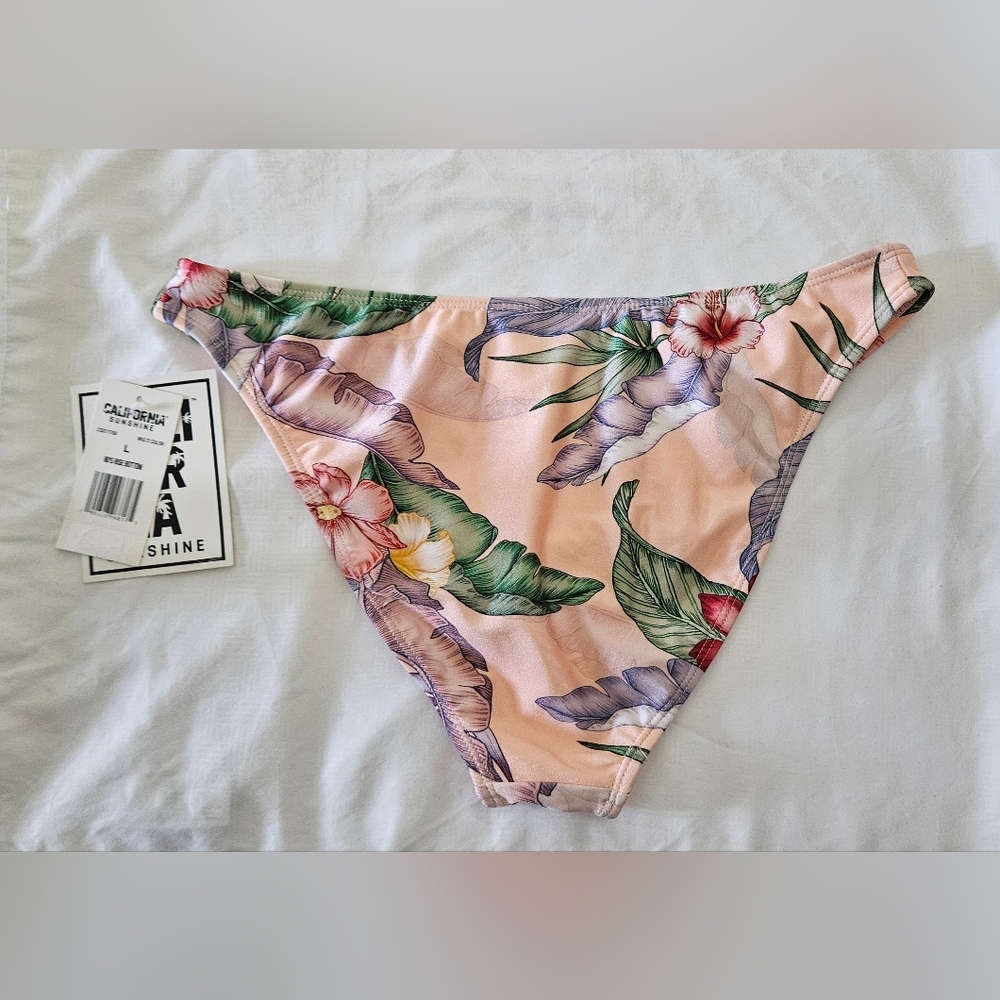 California Sunshine Floral Bikini Bottom NWT Size Large Tropical Swim. - Picture 2 of 3